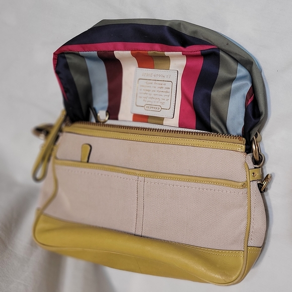 Vintage Coach Legacy Citron 65th Anniversary 10829 - Picture 12 of 16